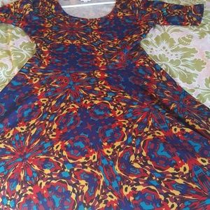 LULAROE LARGE NICOLE
